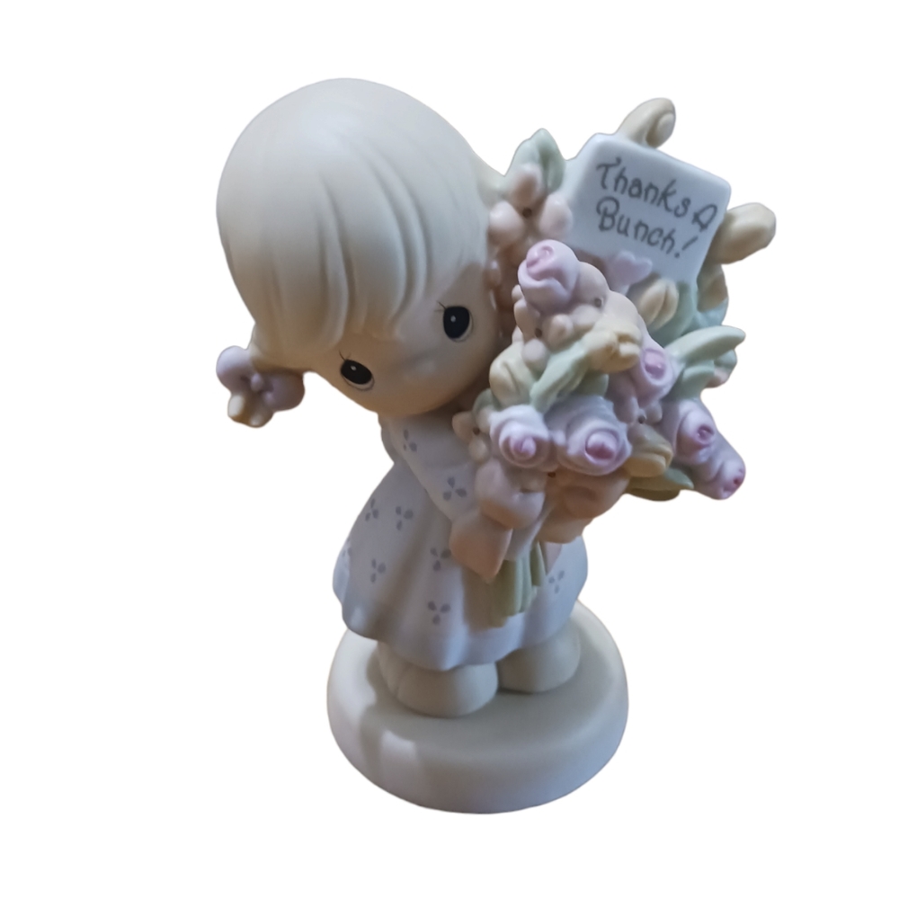 Precious Moments " Thanks a Bunch" 2000 Symbol of Membership‎